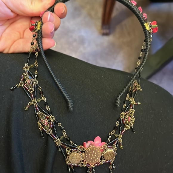 Flower chain headband - Picture 12 of 12